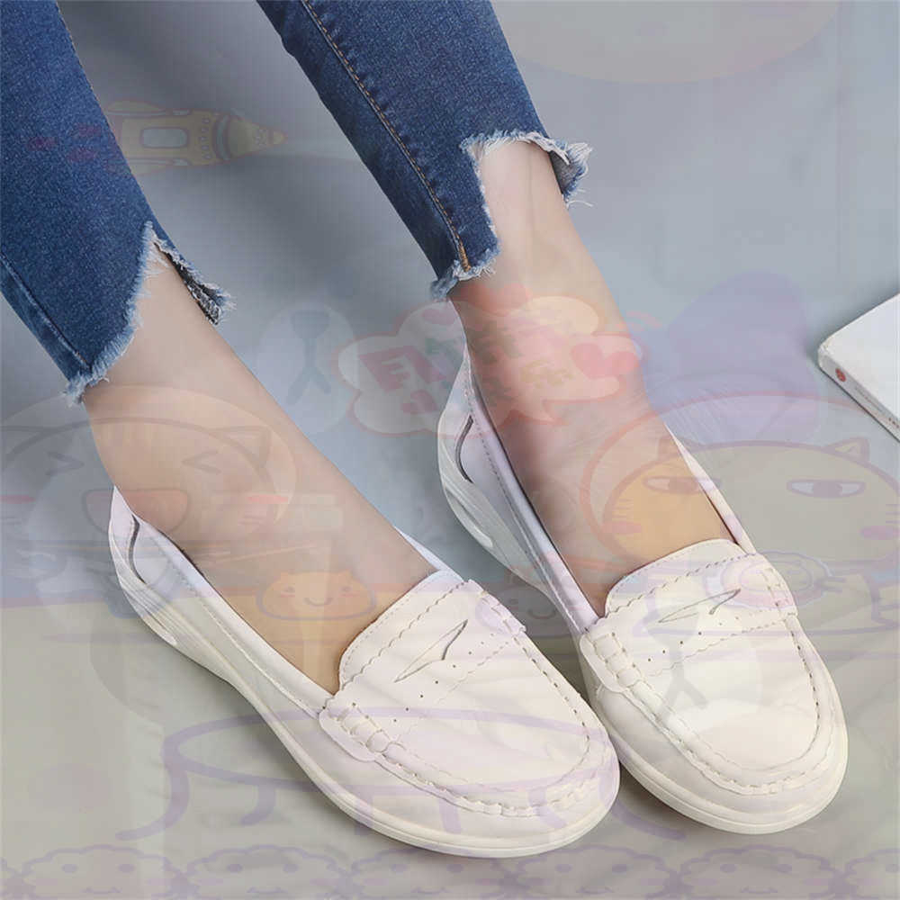 Information Technology Officer - Sepatu Ukuran Besar Wanita Slip-On Lembut